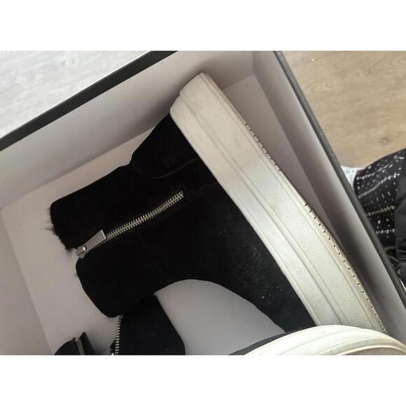 J/SLIDES NYC JSlides Tristan Faux Fur Platform Sneaker Bootie Black sz 7 - Picture 11 of 12